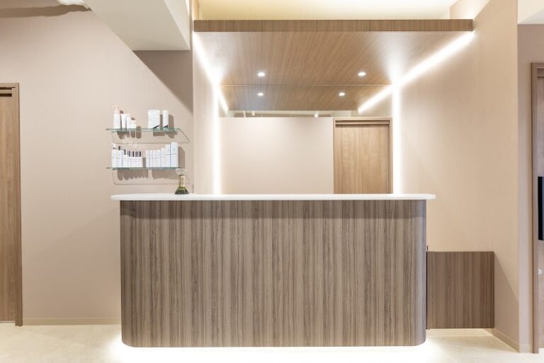FIG CLINIC の院内