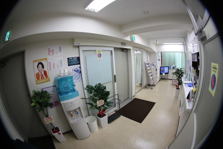 池袋皮膚科形成外科 の院内