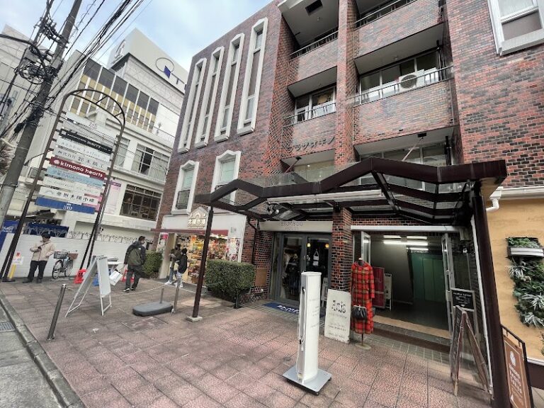 K FORCE CLINIC の外観