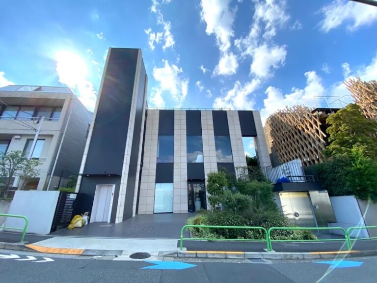 青山メディカルクリニック の外観