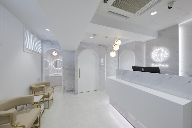 ReNex Clinic Roppongi (リネックス六本木クリニック) の院内