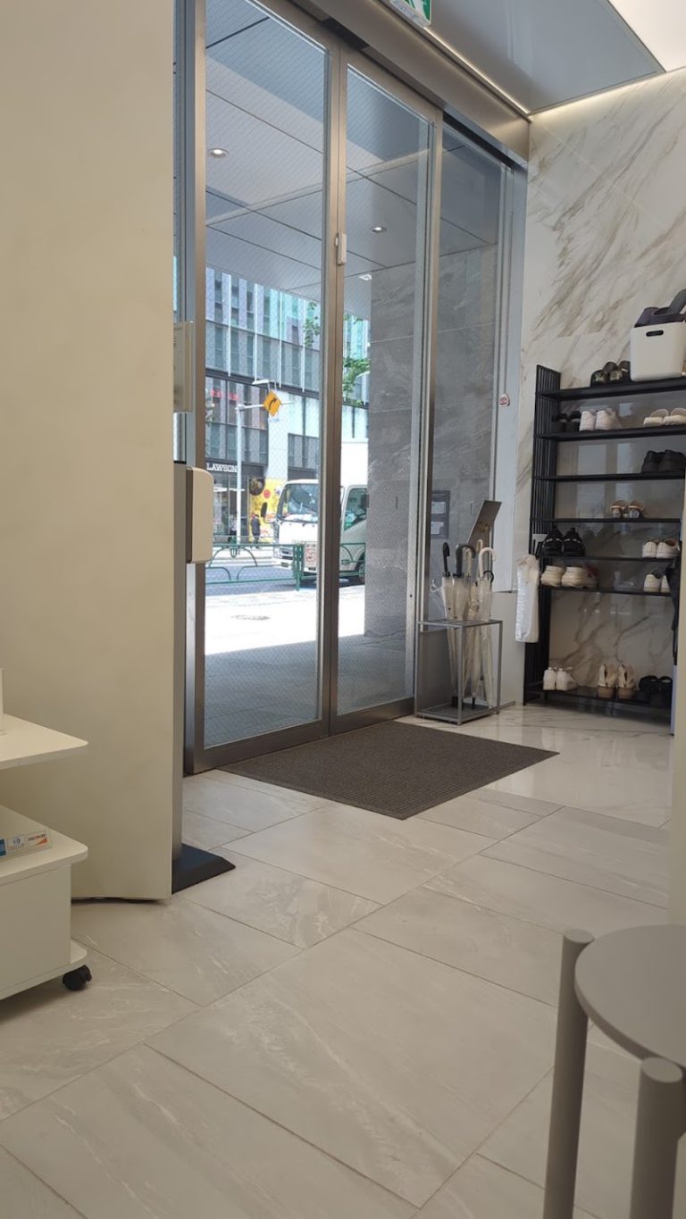 レナトゥスクリニック新宿院 の外観