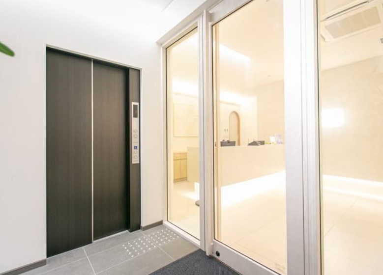charis beauty clinic の院内