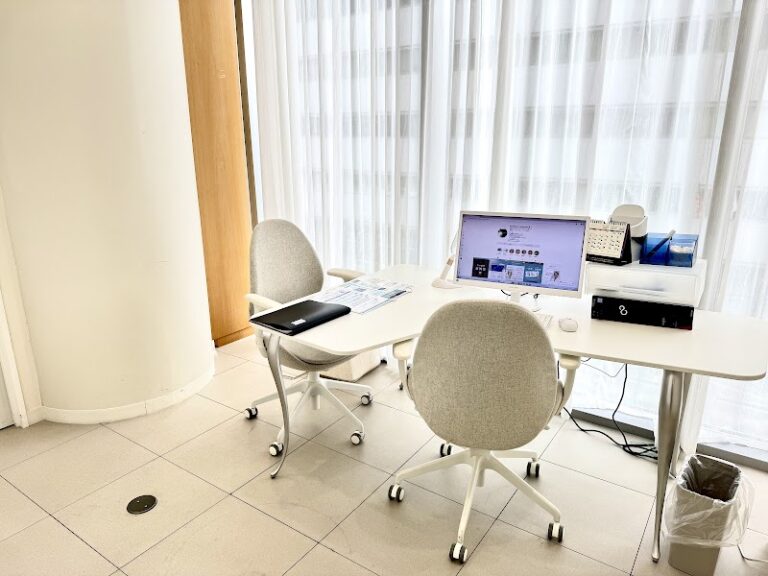 BAYASHI CLINIC（バヤシクリニック） の院内